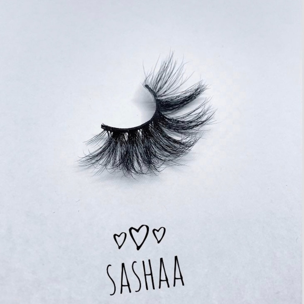 Sashaa Fab mink eyelashes